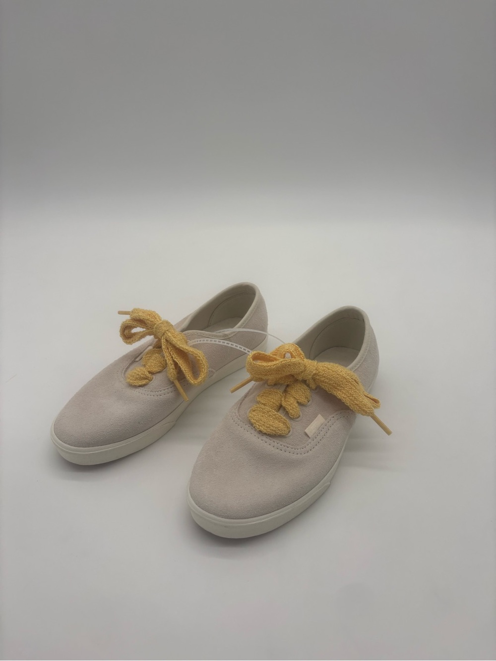Vans Kids Size 4 Beige Suede Sneakers Yellow Rope Laces